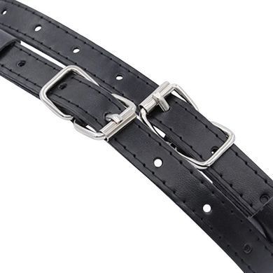 Эротическая портупея-подвязка с наручниками Black Desire Harness